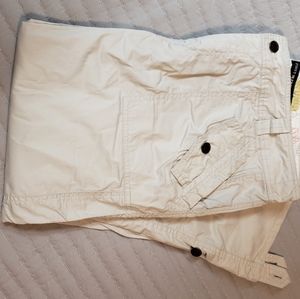 First in Fashon womans Capri pants size 10